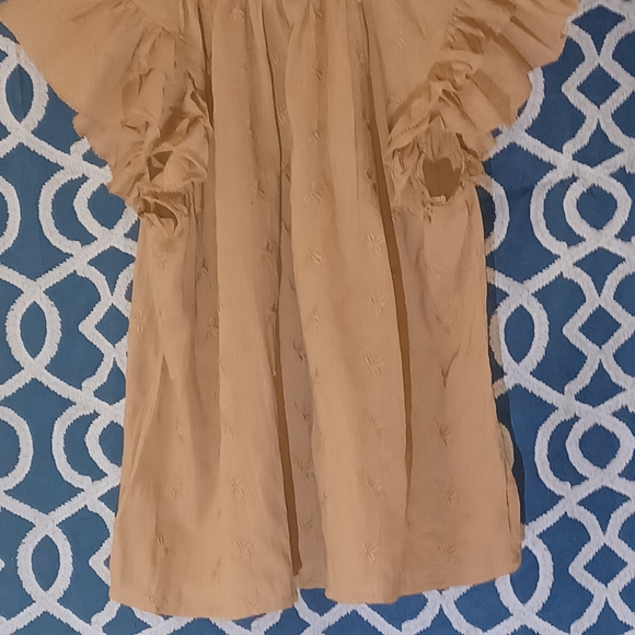 UNIVERSAL THREAD. Peach Ruffle Sleeve Blouse - Picture 4 of 9